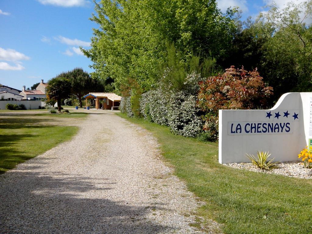 Camping La Chesnays Hotel Vendays-Montalivet Exterior photo